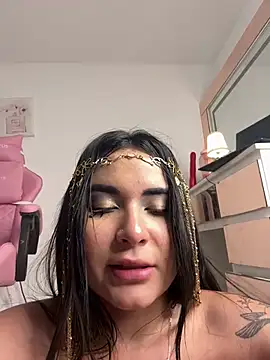 Jenn_Layton