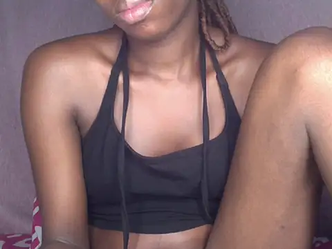 Cuteebony16