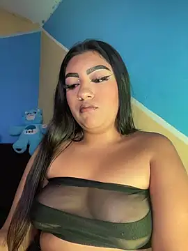 Laulin_TayyyX webcam stripchat model stream image