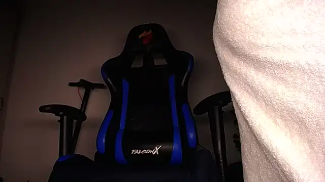 MAXJONES_2 live sex cam