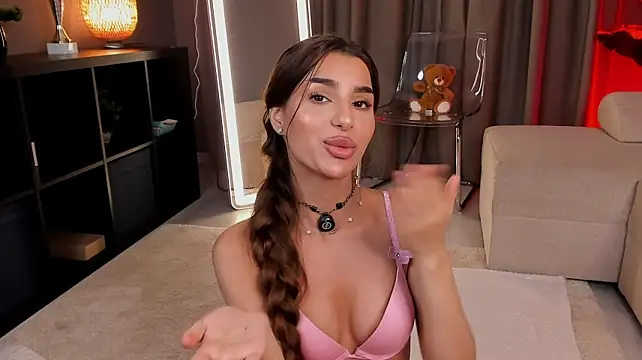 ZariaVera webcam