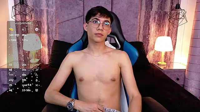 AronTawers webcam