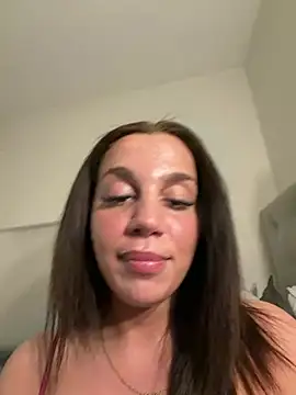 Cuteheddax webcam