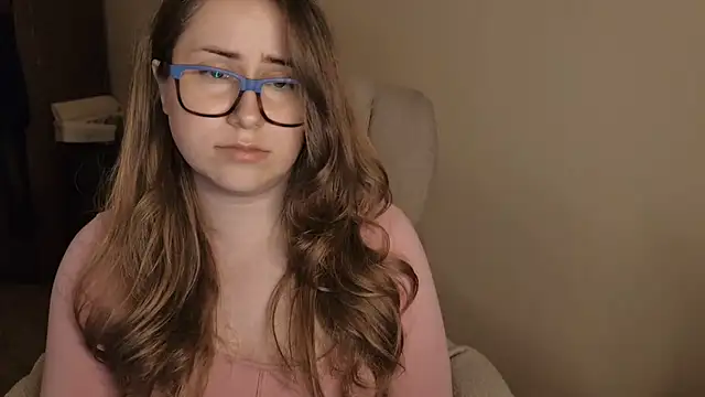 SeasonalSomeone live cam on StripChat