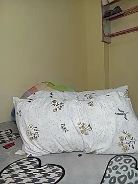 ariahsexy live cam on StripChat