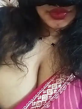 MONA_DARLING31 live cam on StripChat