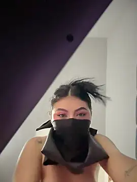 zharaaa18