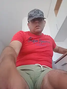 chicoguapo8 live cam on StripChat