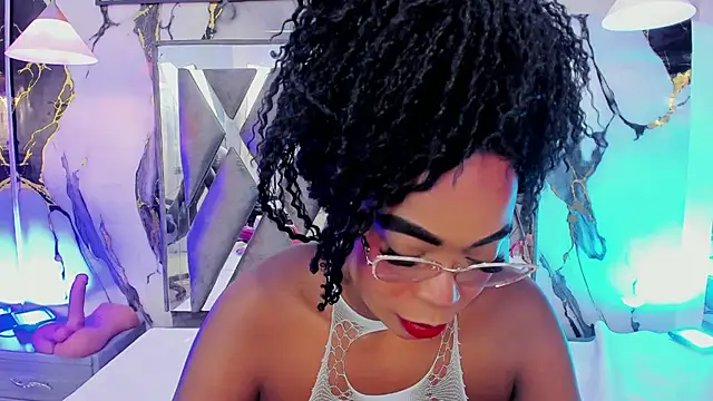 CandyMartinez_ live cam on StripChat