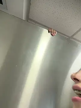 Sweet_Milaa1 webcam