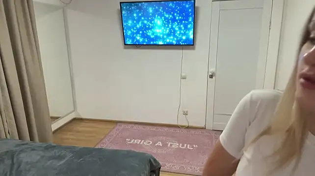 UnwedGrist live cam on StripChat