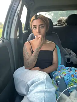 Dome_Foxxx webcam
