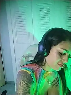 chelaqueen_