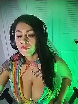 chelaqueen_ webcam
