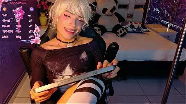 isaac_nova webcam