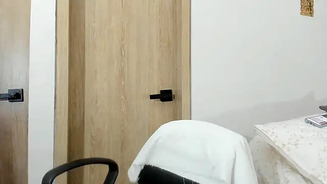 jennifersmit1 live cam preview