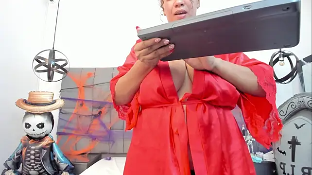 Alesandrarouse live cam preview