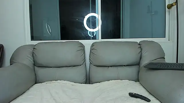 bellacarolainnn live sex cam