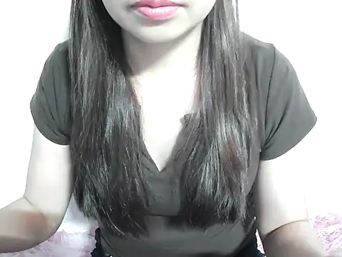 Ana_2023 live cam preview