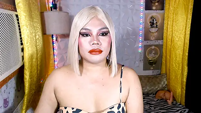 TSbrianaHugeCock live cam preview