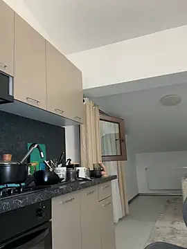 KylieKroftt live sex cam