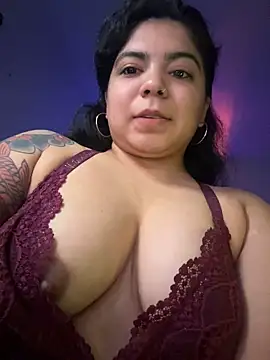kimmiakiss22 webcam