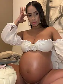 Mau_White