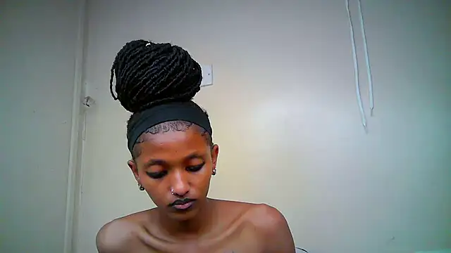 Qute_nimple