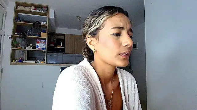 collins_megan96 live sex cam