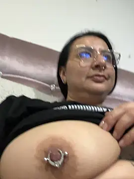 Abril_Luv