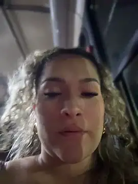 Sara_smiiith211