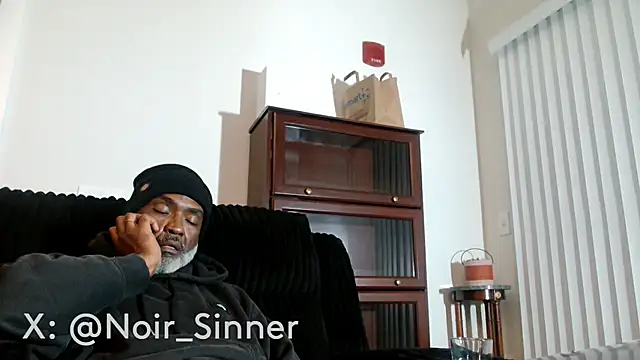 sinnernoir live cam preview