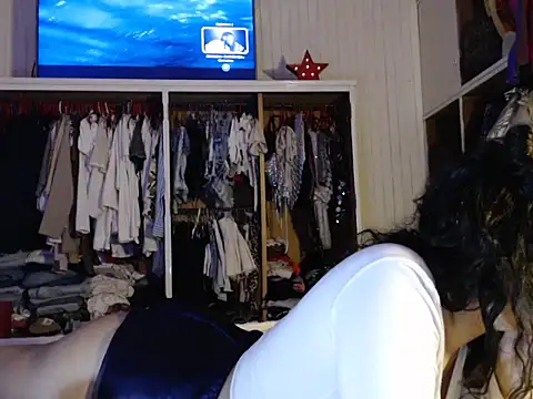 Mickyta live cam preview