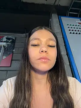 Alyshanon18