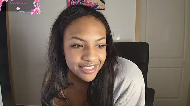 Show de webcam ao vivo com im_alivys_ - Brinquedos Lovense interativos disponíveis