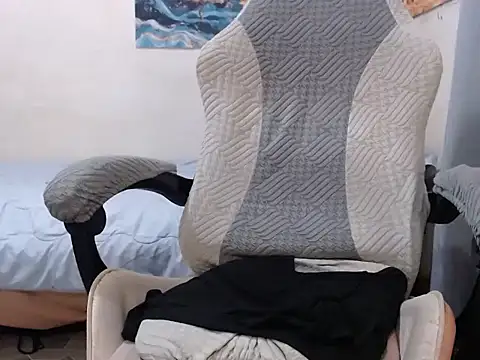 Mistress_Bigcockts