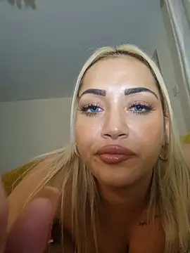 ArabellaLuxx