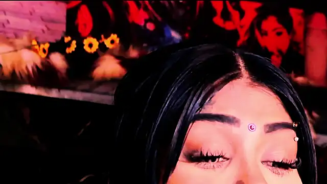 indian_dreamgirl live cam on StripChat