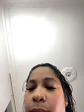 NV-Nikoll live sex cam