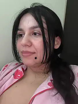 Daniela-rosee webcam