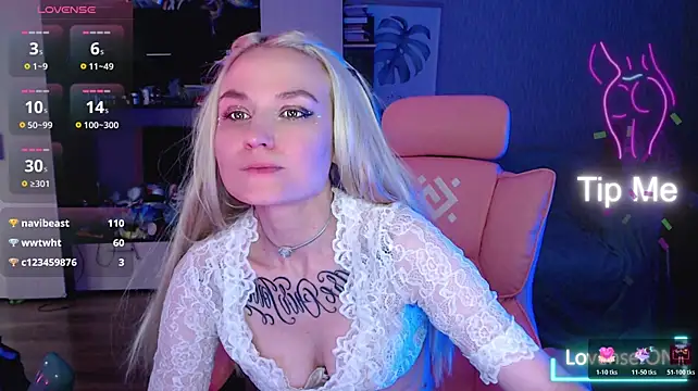 mischellemeow13 live cam preview