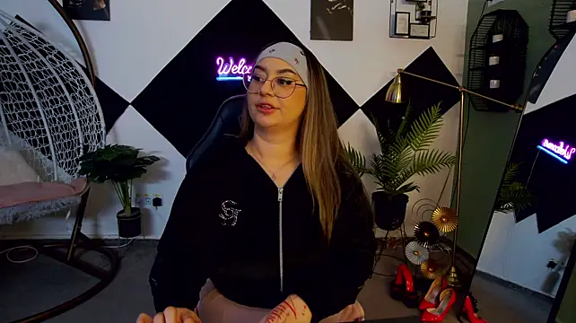 Katewalker_ webcam
