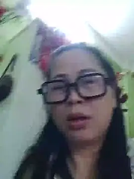 Hangem111 live cam preview