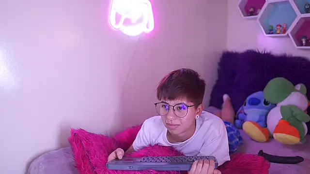 tommy_blue