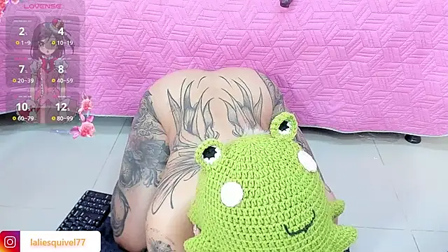 SafiroAgataaa webcam