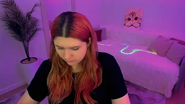 FieryMilena live cam preview