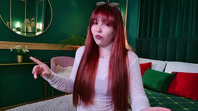 Hyuna_Chapman