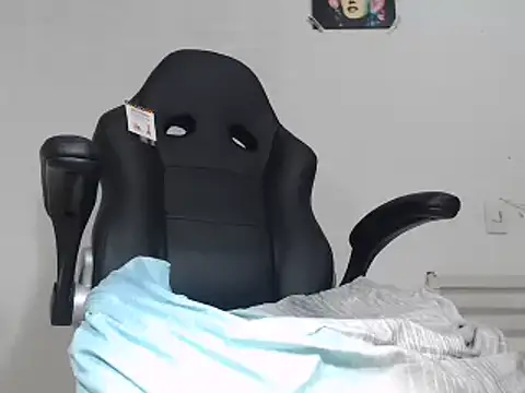 Modella: pamelabigcock69