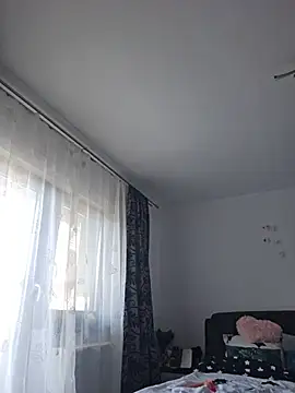 Bianca_Ella live cam on StripChat