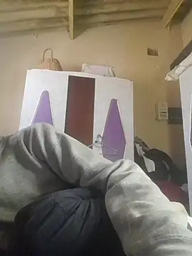 koolbend live cam on StripChat